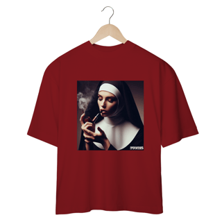 Nome do produto Camiseta Oversized Freira