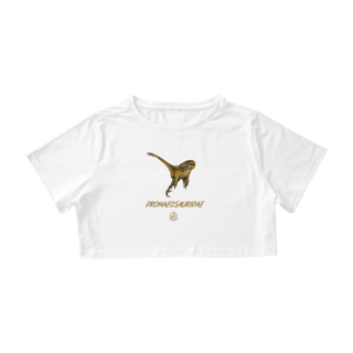 Nome do produto Camisa Cropped Dromaeosauridae em Cor | Ilustração por Leandro Sanches