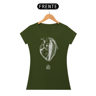 Nome do produto Camiseta Feminina - Coração + Trilobita