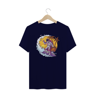 Nome do produto Camiseta Plus Size Astronauta Surf