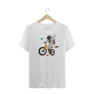 Nome do produto Camiseta Plus Size Atronauta Bike