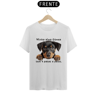 Nome do produto Camiseta minha alma gêmea tem 4 patas e pelos