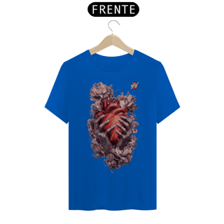 Nome do produto Coração em Mãos - Camiseta
