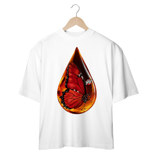 Nome do produto Luz Suspensa – A Beleza em Meio ao Voo - Camiseta Plus Size