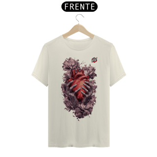 Nome do produto Coração em Mãos - Camiseta