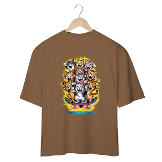 Nome do produto Gatos Skatistas – A Energia dos Felinos em Movimento! - Camiseta Plus Size