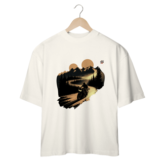 Nome do produto Aventura em Duas Rodas – Liberdade nas Montanhas - Camiseta Plus Size