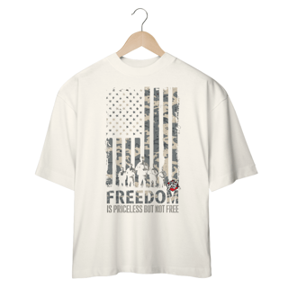 Nome do produto Liberdade Não Tem Preço - Camiseta Plus Size