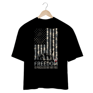 Nome do produto Liberdade Não Tem Preço - Camiseta Plus Size