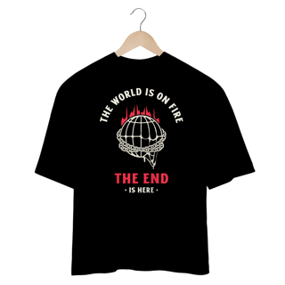Nome do produto Camiseta Oversized The World Is On Fire