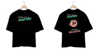 Nome do produto Camiseta Oversized Life is Journey