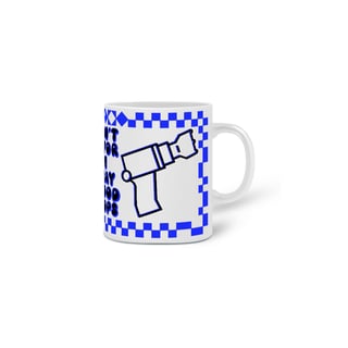 Nome do produto Caneca We don't pray for love