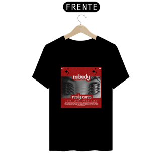 CAMISETA NOBODY CARES