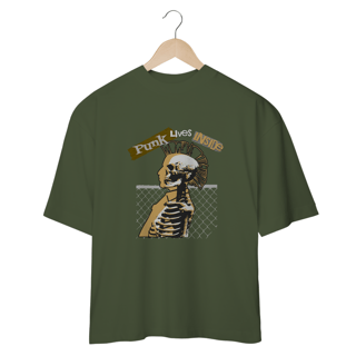 Nome do produto CAMISETA OVERSIZED - PUNK LIVES INSIDE