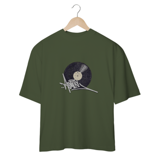 Nome do produto CAMISETA OVERSIZED VINIL