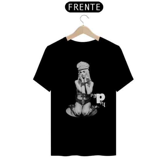 Camiseta Poppy -  Am I A Girl?