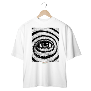 Nome do produto Camiseta Oversized - O universo em ti