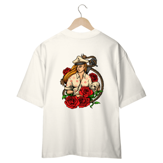 Nome do produto Camiseta Oversized Marinheira