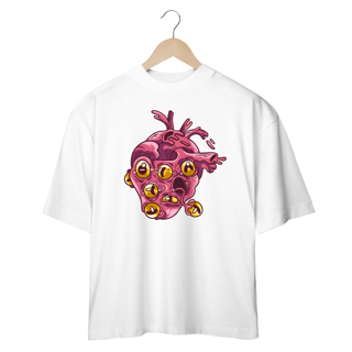 Nome do produto Camiseta Oversized Estampada Monster Heart