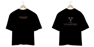 Nome do produto Camiseta Oversized Vampire Night Club Cor Preta