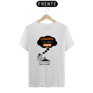 Nome do produto Camiseta Unisssex | Doramas São Minha Terapia (versão divã)