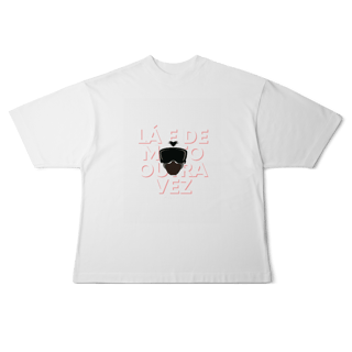 Nome do produto Lá e de Moto Outra Vez Logo - Collab Lá e de Moto Outra Vez - Unissex, 100% Algodão, Oversized