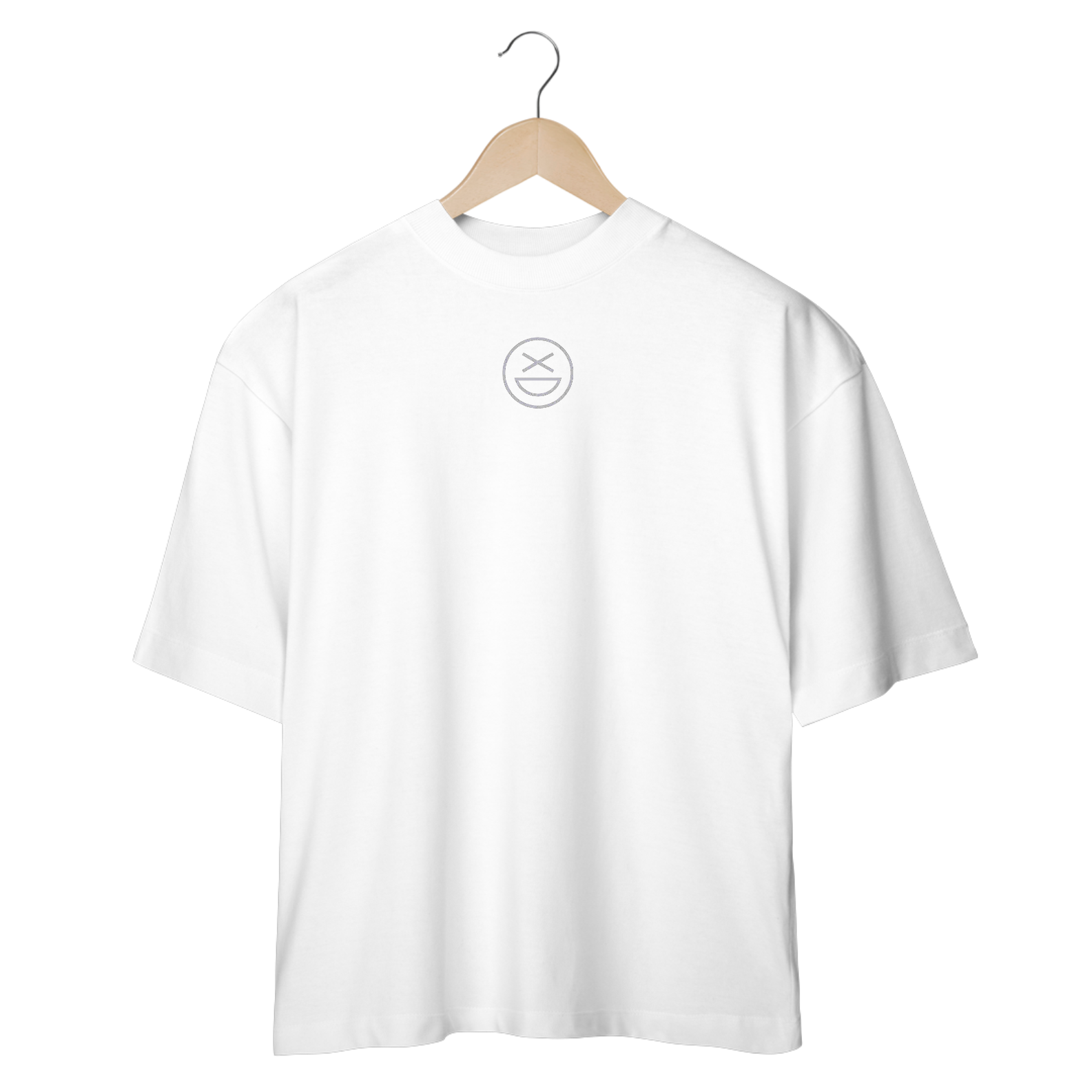 Camiseta Oversize Xisde com Logo Frontal Pequeno - Streetwear Simples e Sofisticado