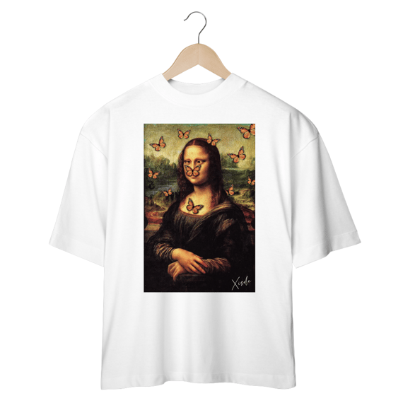 Camiseta oversize - Monalisa com borboletas
