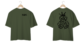 Nome do produto Camiseta Oversize Xisde Grafite com Urso nas Costas - Streetwear Autêntico Brasileiro
