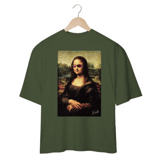 Nome do produto Camiseta oversize - Monalisa de oculos juliete