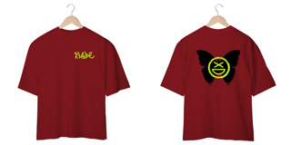 Nome do produto Camiseta Oversize Xisde com Estampa Lateral, Texto Neon e Logo Borboleta - Streetwear Autêntico