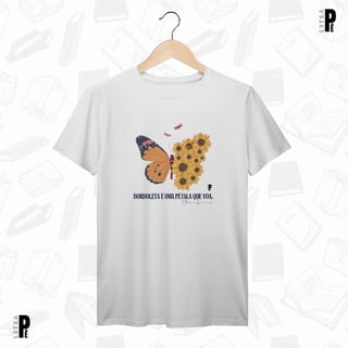 Nome do produtoCamiseta Masculina \ Unissex | Borboleta - Clarice Lispector