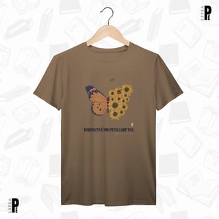 Nome do produtoCamiseta Masculina \ Unissex | Borboleta - Clarice Lispector