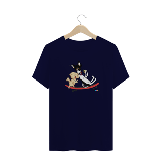Nome do produtoCamiseta plus size Café e Chico - cachorros no skate 