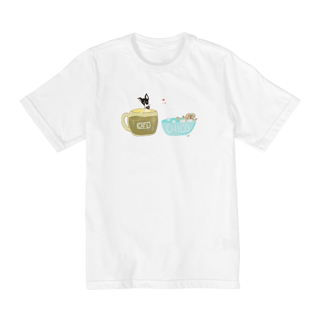 Nome do produtoCamiseta infantil Café e Chico - banho e café 
