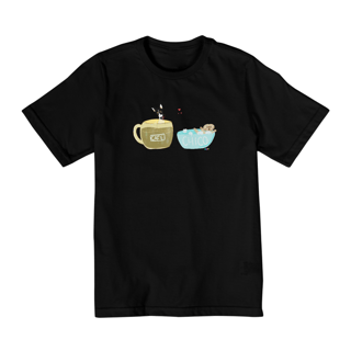 Nome do produtoCamiseta infantil Café e Chico - banho e café 
