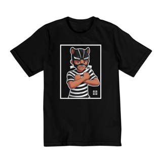 Camiseta Panterinha Fundo Preto (de 10 a 14 anos)