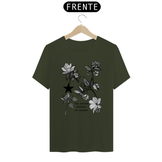 Nome do produto Camiseta Floral 03 PB