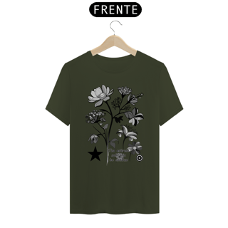 Nome do produto Camiseta Floral 02 PB