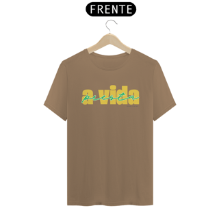 Nome do produto Camiseta A Vida Presta Central (Verde e Amarela) - Prime
