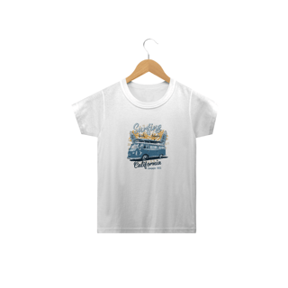 Nome do produto Camiseta Infantil Kombi Modelo 1 - Surfing Beach California