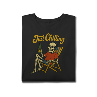 Nome do produto Camiseta Plus Size Caveira Just Chilling - Modelo 1