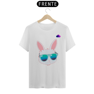 Nome do produto Camiseta Feminina Coelho Estiloso – Use com Atitude e Faça Sucesso!