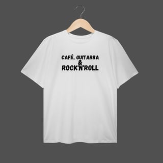 Nome do produto Camiseta Plus Size | Café, Guitarra & Rock'N'Roll