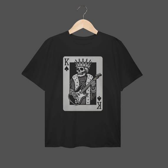 Camiseta Plus Size | Rei de Espadas