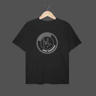 Nome do produto Camiseta Plus Size | Keep Rocking!