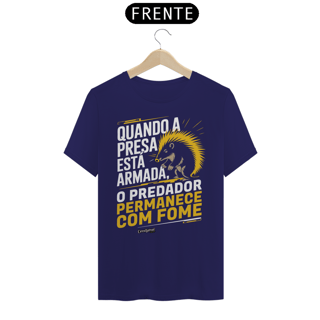 Nome do produto Camiseta - Presa armada, predador com fome - Light Colored - [Prime Shirt]