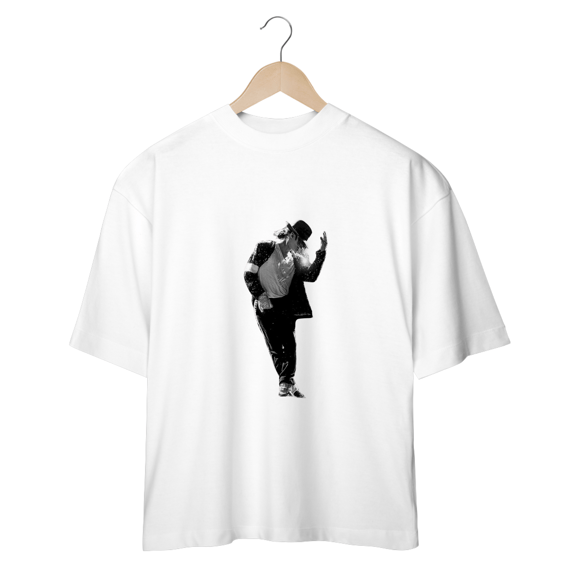 Oversized - Pop & Geek