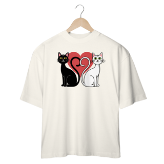 Nome do produto Camiseta Oversized com Estampa  Gatos Coração 