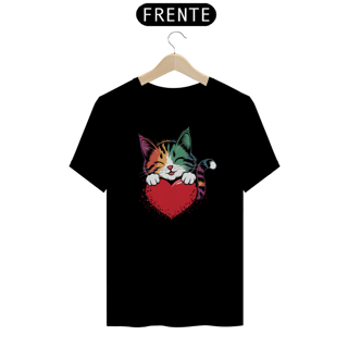 Nome do produto T-Shirt Classic Estampa de um Gato com Coracao